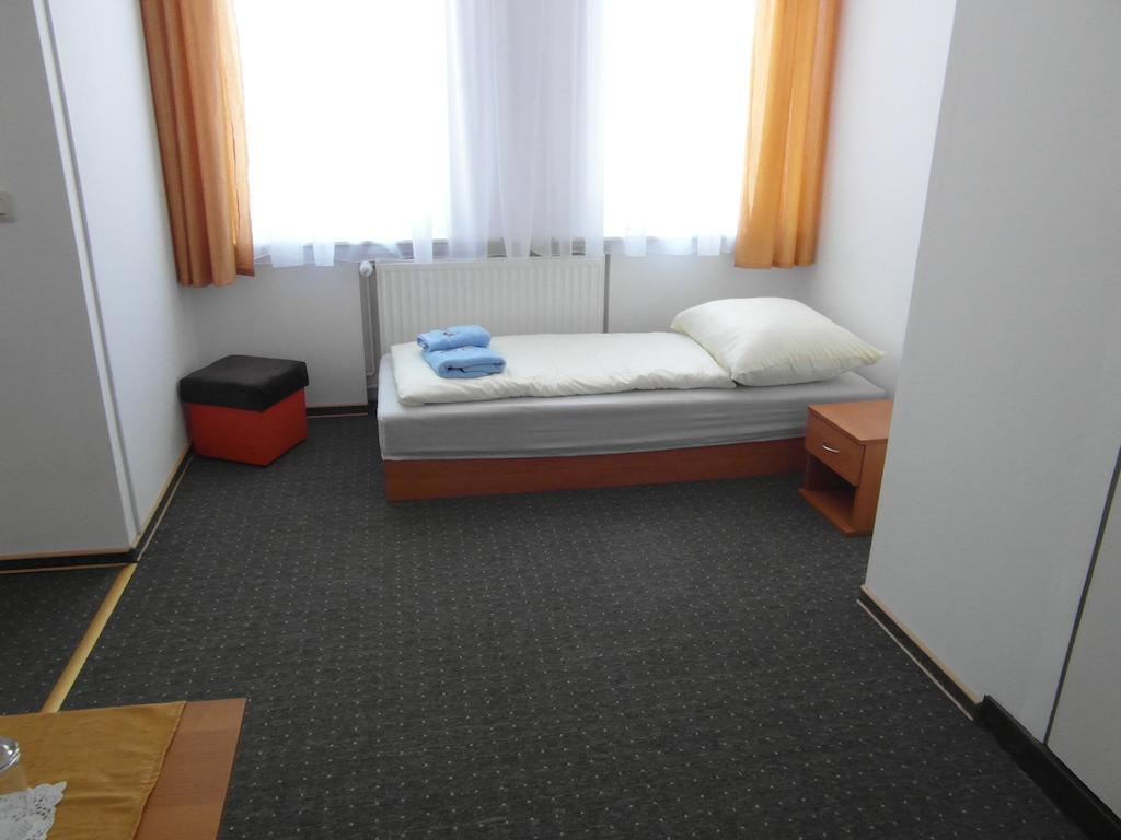 Pension "Am Wald" Lautenthal Rom bilde